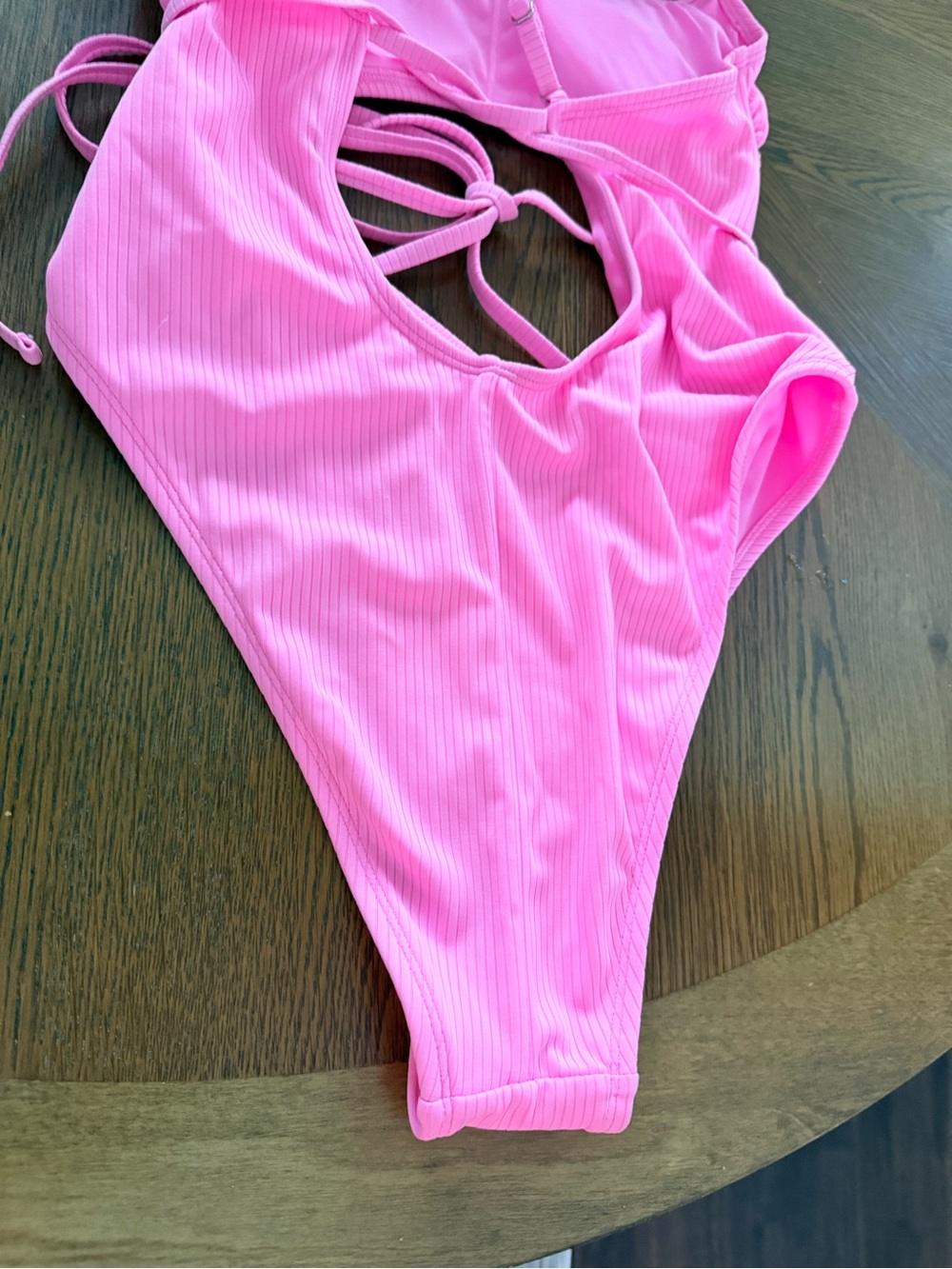 Wild Fable Pink Cutout One-Piece Swimsuit Size Small - Picture 9 of 10